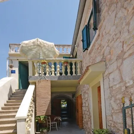 Appartement In With Air Conditioning, Wifi 3573-3